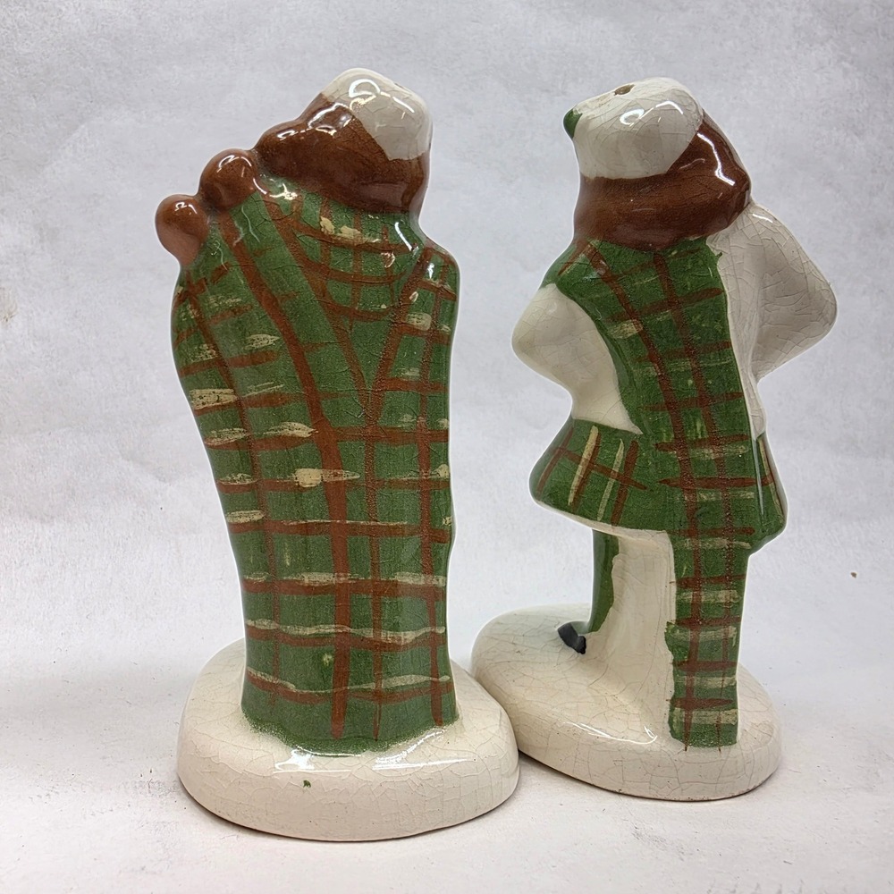 Scottish Salt Pepper Shakers 4.25" Green Vintage Bagpiper Highland Dancer Tartan - Picture 8 of 9